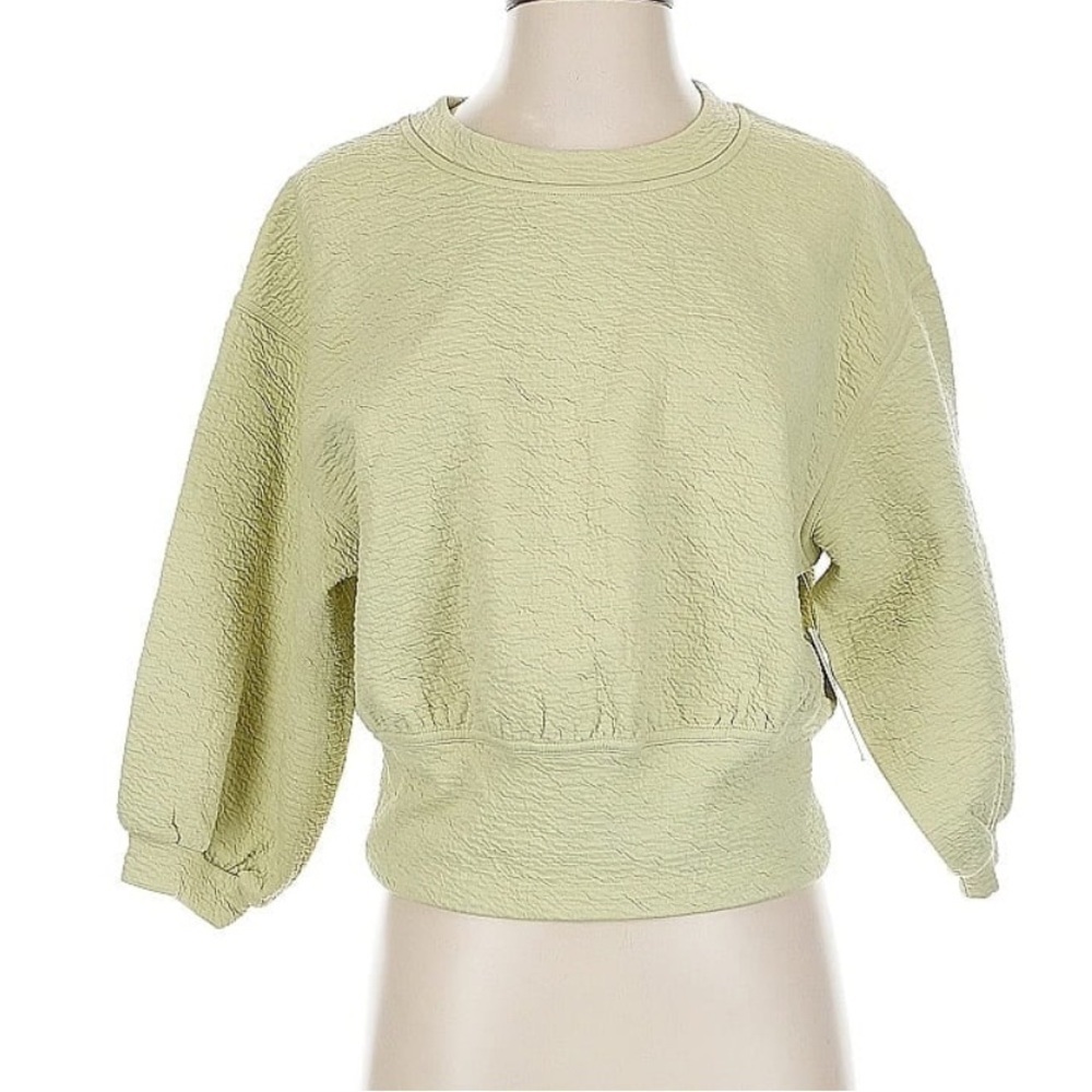 Lululemon Textured Crew Neck Pullover